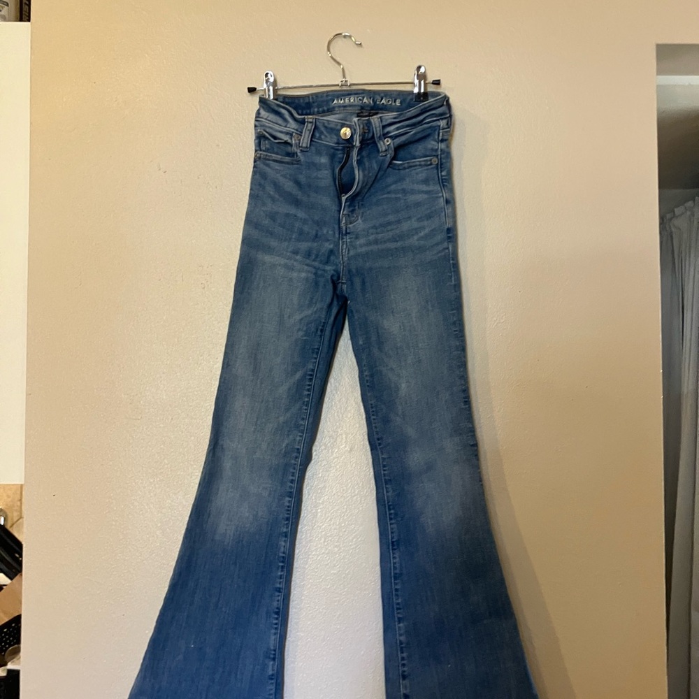 American Eagle Outfitters Women's Light Blue Flare Jeans